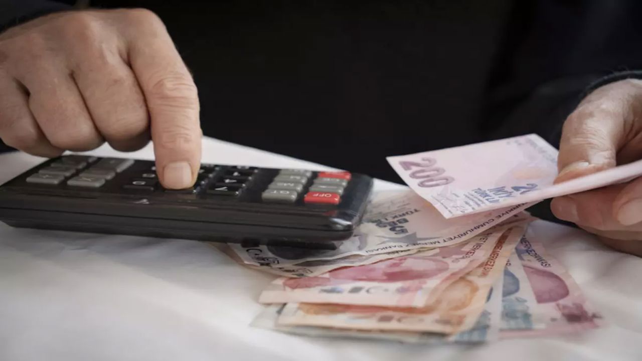 Memur emeklilerinde “ek ödeme” tartışması büyüyor