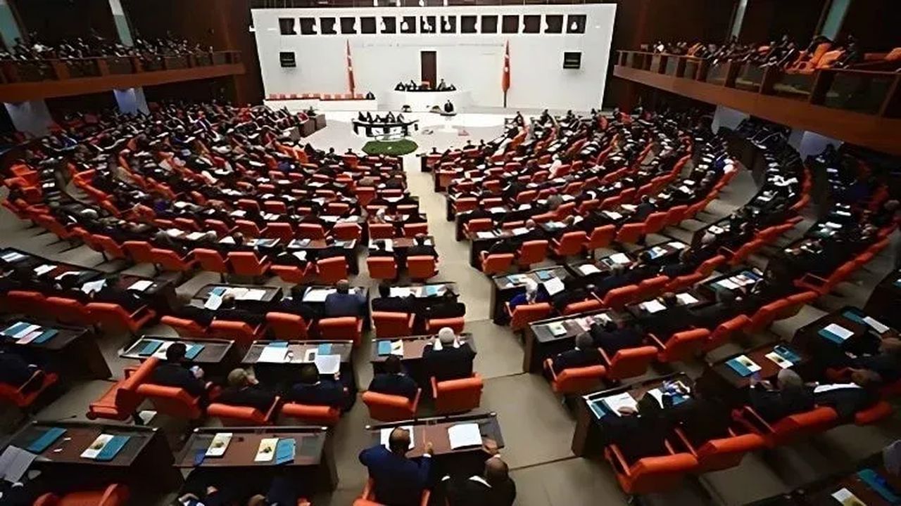 Kaçak yapılara Su, elektrik ve doğalgaz bağlayana ceza